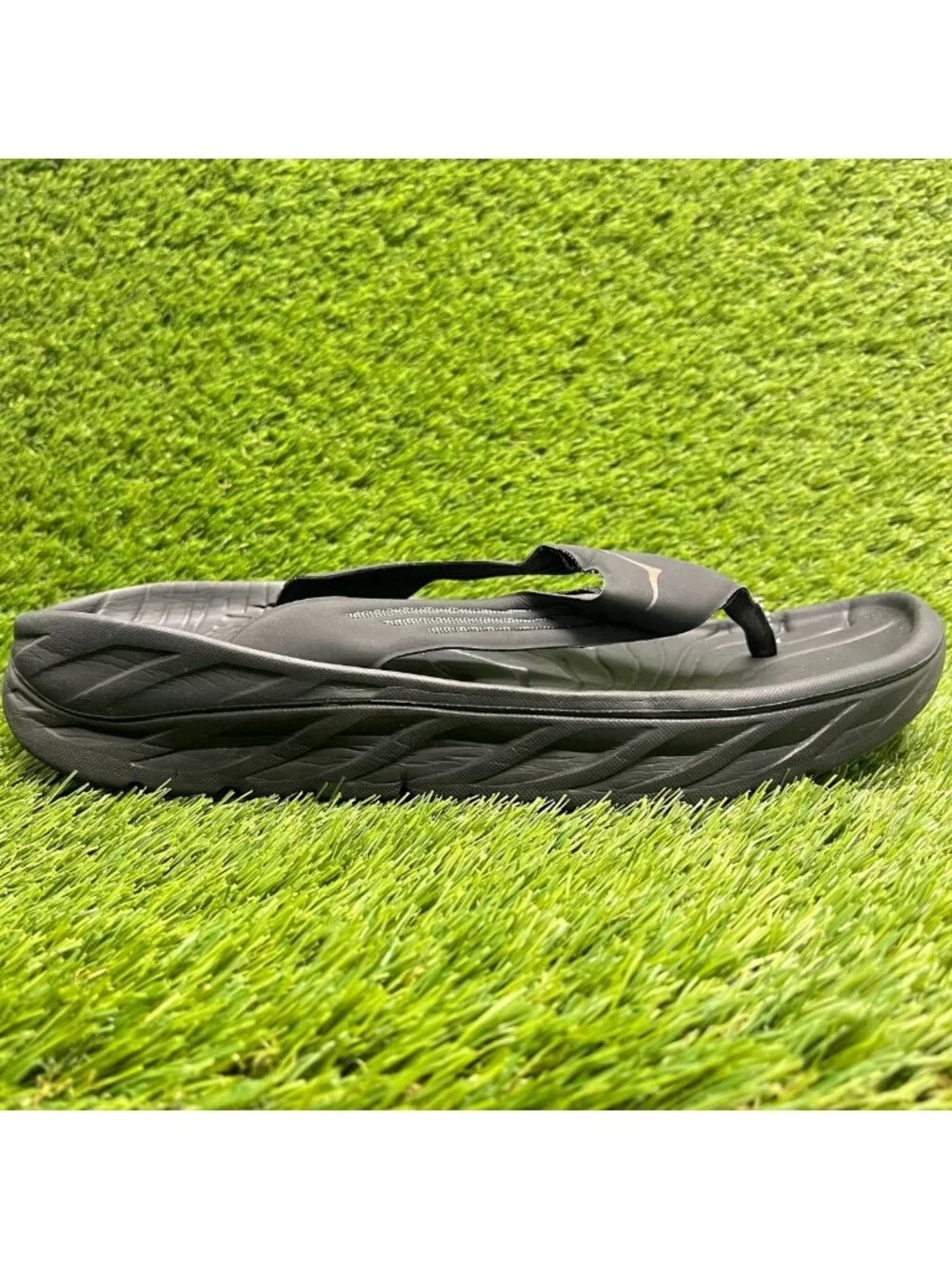 Hoka One One Ora Recovery Flip Mens Size 12 Black Beach Outdoor Thong Sandals